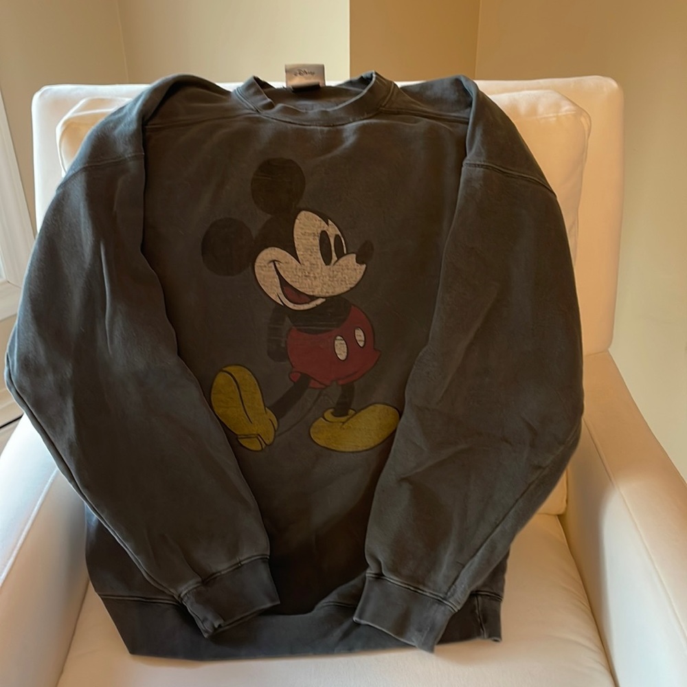 Mickey Mouse Sweatshirt from Walt Disney World Size M